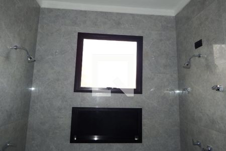 Casa de condomínio para alugar com 360m², 5 quartos e 6 vagasBanheiro da Suíte Master