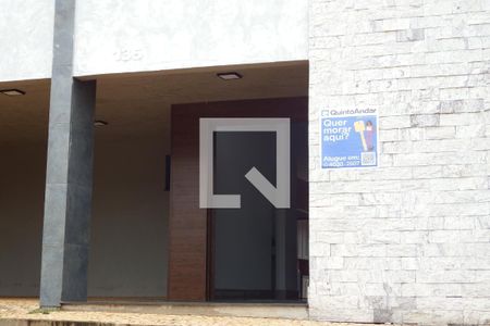 Casa de condomínio para alugar com 360m², 5 quartos e 6 vagasFachada