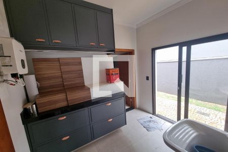 Casa de condomínio para alugar com 360m², 5 quartos e 6 vagasLavanderia