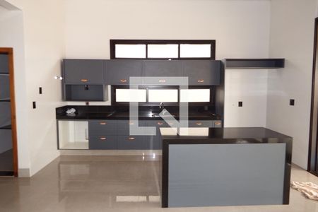 Casa de condomínio para alugar com 360m², 5 quartos e 6 vagasCozinha