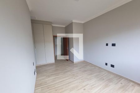 Casa de condomínio para alugar com 360m², 5 quartos e 6 vagasDormitório Suíte 03