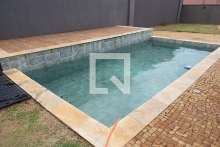 Casa de condomínio para alugar com 360m², 5 quartos e 6 vagasPiscina