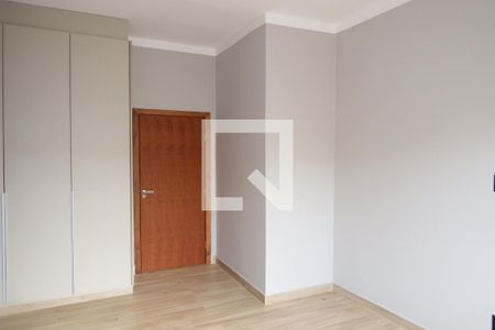 Casa de condomínio para alugar com 360m², 5 quartos e 6 vagasDormitório Suíte 03