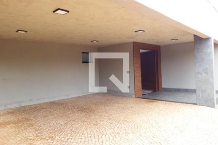 Casa de condomínio para alugar com 360m², 5 quartos e 6 vagasGaragem