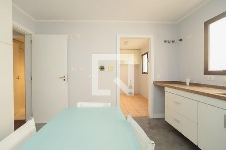 Apartamento para alugar com 155m², 3 quartos e 2 vagasCozinha