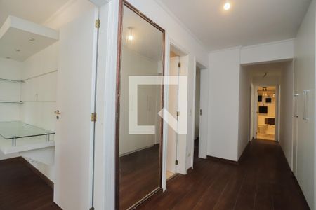 Apartamento para alugar com 155m², 3 quartos e 2 vagasCorredor