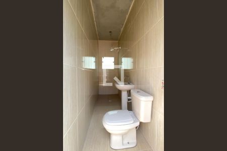 Casa à venda com 300m², 4 quartos e 2 vagasbanheiro externo