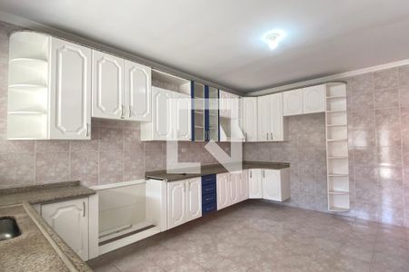 Casa à venda com 300m², 4 quartos e 2 vagasCozinha