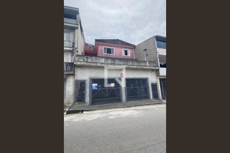Casa à venda com 300m², 4 quartos e 2 vagasFachada