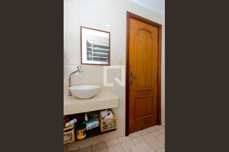 Casa à venda com 180m², 3 quartos e 3 vagasBanheiro Social