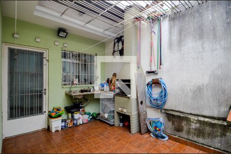 Casa à venda com 180m², 3 quartos e 3 vagasQuintal 