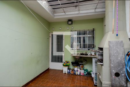 Casa à venda com 180m², 3 quartos e 3 vagasQuintal 