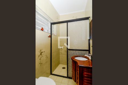 Casa à venda com 180m², 3 quartos e 3 vagasBanheiro da Suíte 2