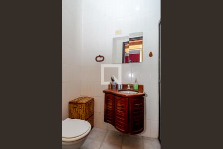 Casa à venda com 180m², 3 quartos e 3 vagasBanheiro da Suíte 3