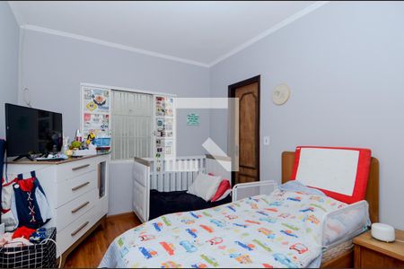 Casa à venda com 180m², 3 quartos e 3 vagasSuíte 2