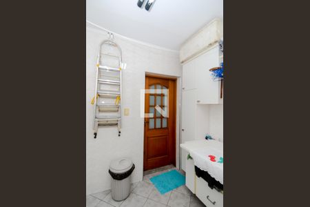 Casa à venda com 180m², 3 quartos e 3 vagasÁrea de Serviço