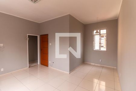 Sala 1 de apartamento para alugar com 2 quartos, 70m² em Cascadura, Rio de Janeiro