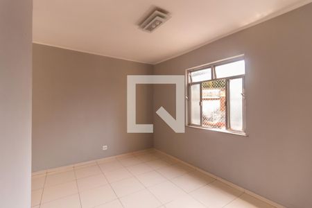 Sala 1 de apartamento para alugar com 2 quartos, 70m² em Cascadura, Rio de Janeiro