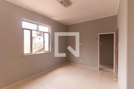 Sala 1 de apartamento para alugar com 2 quartos, 70m² em Cascadura, Rio de Janeiro