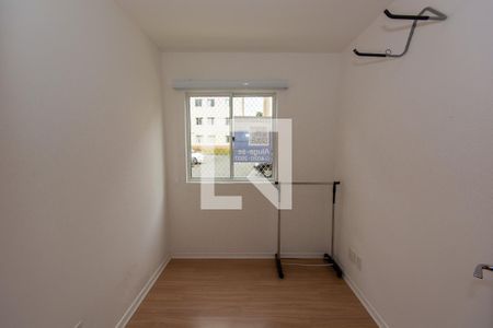 Quarto 2 de apartamento para alugar com 3 quartos, 70m² em Santa Cândida, Curitiba