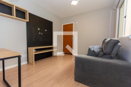 Sala de apartamento para alugar com 3 quartos, 70m² em Santa Cândida, Curitiba