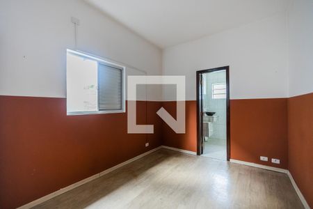 Casa para alugar com 154m², 3 quartos e 2 vagasSuíte