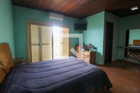 Casa à venda com 340m², 3 quartos e 6 vagasQuarto Suíte