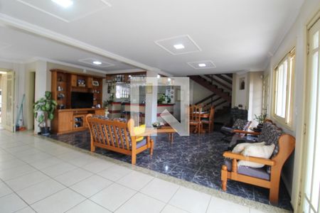 Sala de Estar de casa à venda com 3 quartos, 340m² em Nossa Sra. das Gracas, Canoas