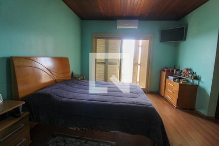 Casa à venda com 340m², 3 quartos e 6 vagasQuarto Suíte