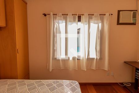 Casa à venda com 178m², 3 quartos e 2 vagasQuarto 3