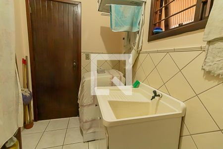 Casa à venda com 178m², 3 quartos e 2 vagasÁrea de Serviço