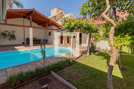 Casa à venda com 178m², 3 quartos e 2 vagasÁrea Externa