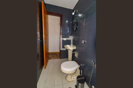 Detalhe do banheiro da suíte  de apartamento à venda com 3 quartos, 150m² em Leblon, Rio de Janeiro