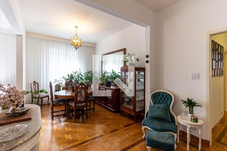 Sala 1 de apartamento à venda com 2 quartos, 130m² em Vila Buarque, São Paulo