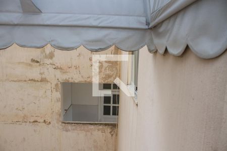 Área de Serviço - Janela de apartamento para alugar com 3 quartos, 80m² em Lins de Vasconcelos, Rio de Janeiro