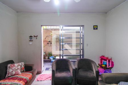 Sala de casa à venda com 3 quartos, 250m² em Vila Prudente, São Paulo