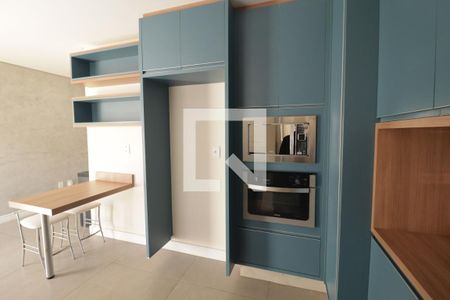 Casa à venda com 105m², 3 quartos e 2 vagas Casa à venda com 105m², 3 quartos e 2 vagasCozinha e Área de Serviço