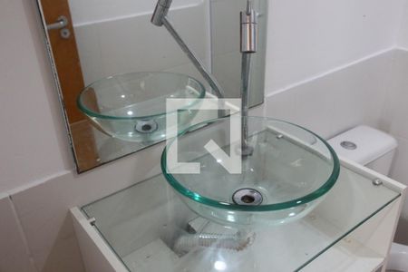 Apartamento à venda com 62m², 2 quartos e 1 vagaBanheiro Social