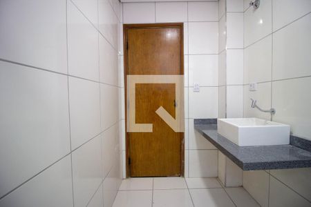 Apartamento à venda com 76m², 2 quartos e sem vagaBanheiro