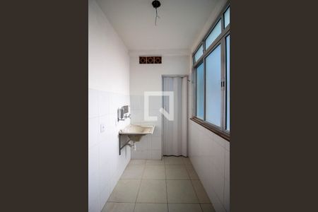 Apartamento à venda com 76m², 2 quartos e sem vagaArea de Serviço