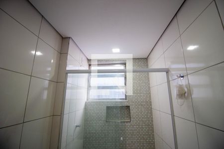 Apartamento à venda com 76m², 2 quartos e sem vagaBanheiro