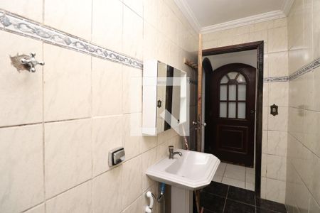 Banheiro de casa para alugar com 1 quarto, 70m² em Parque Continental I, Guarulhos