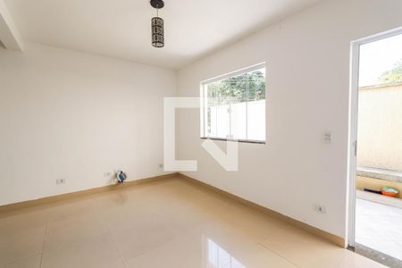 Sala de casa de condomínio para alugar com 2 quartos, 90m² em Parque Mandaqui, São Paulo