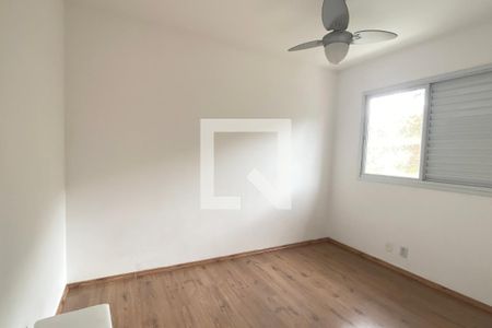 Quarto 2 de apartamento para alugar com 2 quartos, 55m² em Votupoca, Barueri