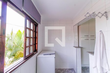 Casa para alugar com 200m², 4 quartos e 4 vagas Casa para alugar com 200m², 4 quartos e 4 vagasÁrea de Serviço
