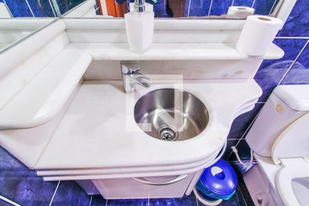 Casa para alugar com 200m², 4 quartos e 4 vagas Casa para alugar com 200m², 4 quartos e 4 vagasBanheiro 2