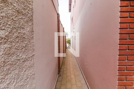 Casa para alugar com 200m², 4 quartos e 4 vagas Casa para alugar com 200m², 4 quartos e 4 vagasCorredor Externo