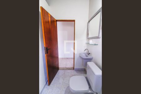 Casa para alugar com 200m², 4 quartos e 4 vagas Casa para alugar com 200m², 4 quartos e 4 vagasBanheiro 4