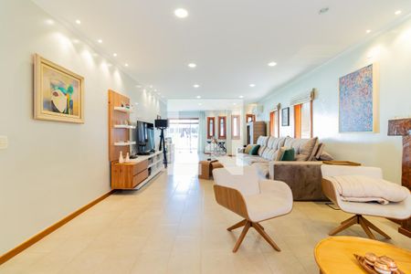 Casa à venda com 1200m², 4 quartos e 8 vagasSala de Estar