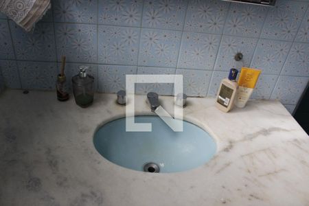 Casa para alugar com 583m², 3 quartos e 5 vagasBanheiro